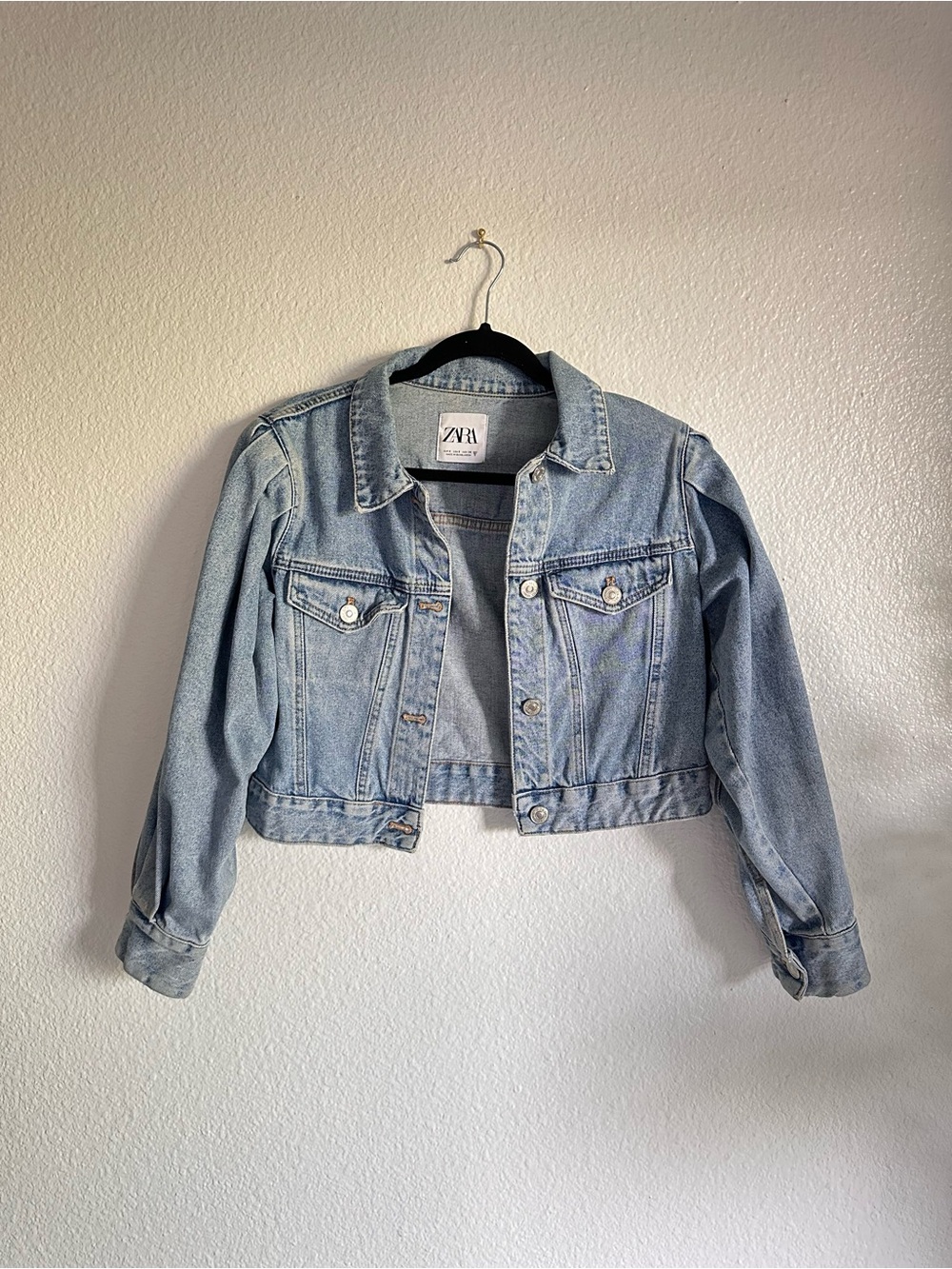 Zara Light Wash Cropped Denim Jacket